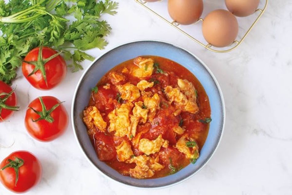 Easy 15-Minute Budget Recipe – Chinese Tomato Egg (番茄炒蛋)